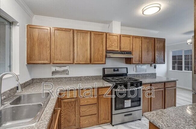 Building Photo - 343 Arlen Dr