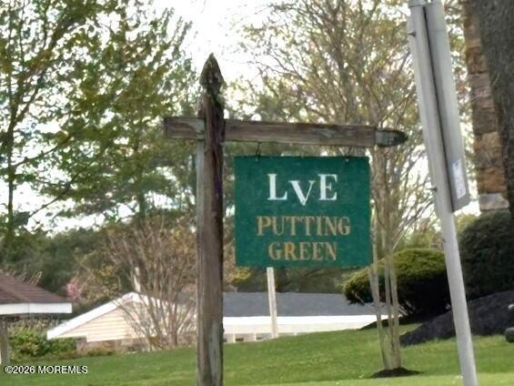 Building Photo - 824 Balmoral Ct