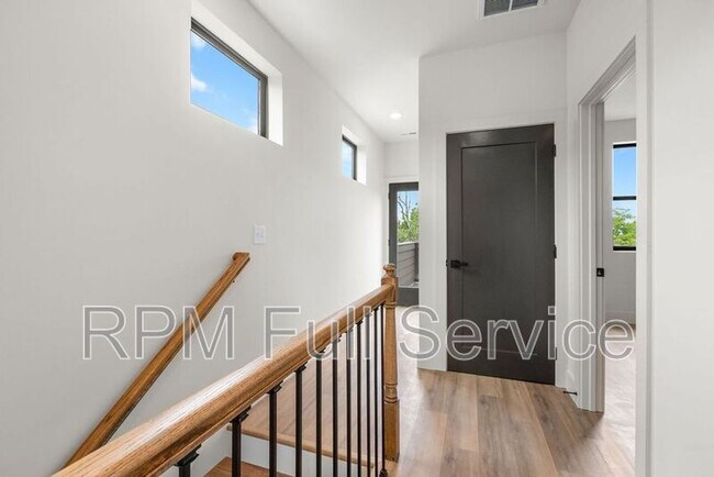 Building Photo - 4021 Clarksville Pike
