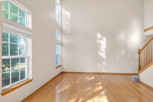 Building Photo - 10549 Wakefield Ln