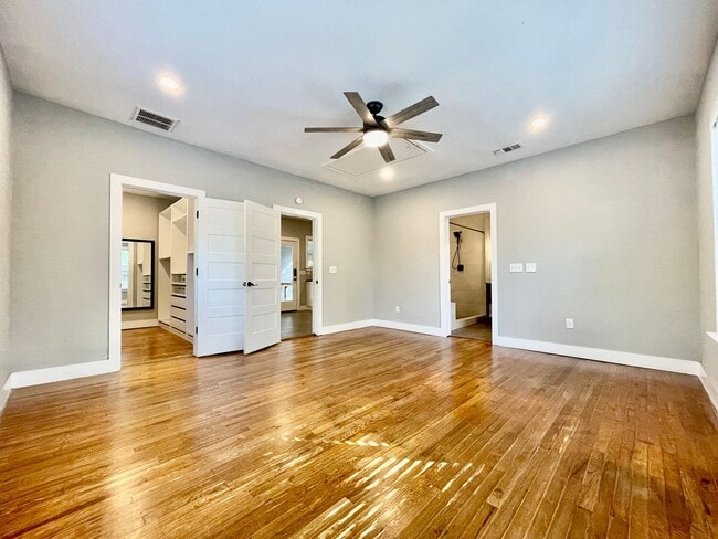 Building Photo - Historic Landmark Meets Modern Farmhouse Charm in San Marcos