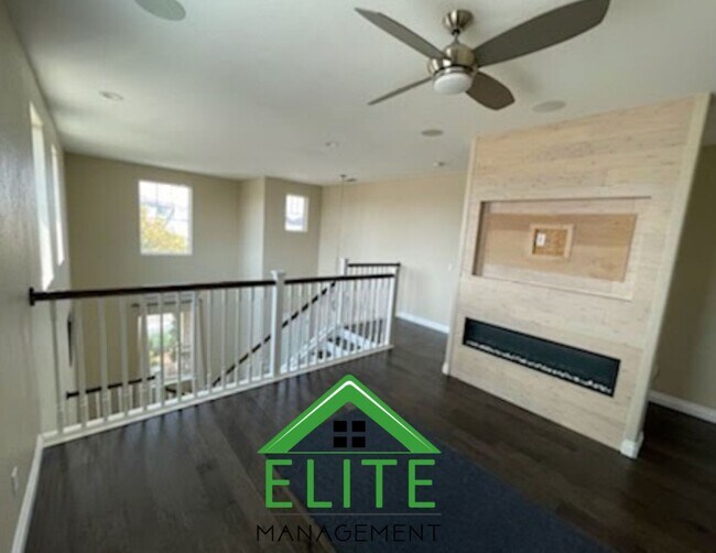 Building Photo - Beautiful 4-Bedroom Home in Desirable Ranc...
