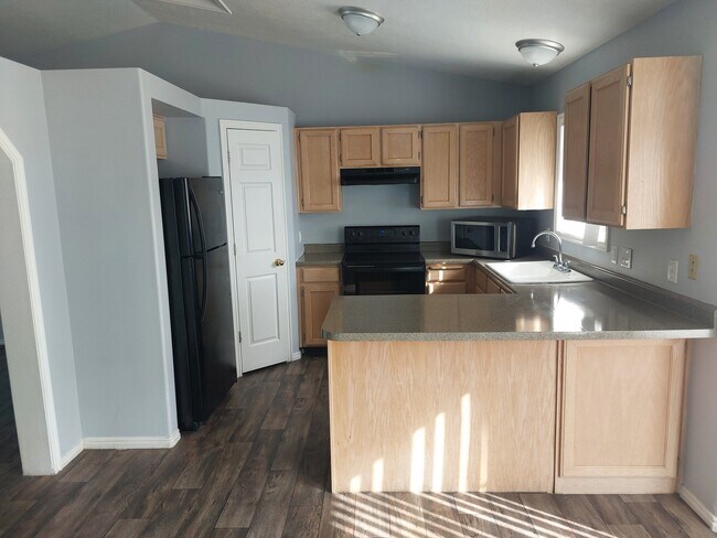 Building Photo - 3731 S 8000 W