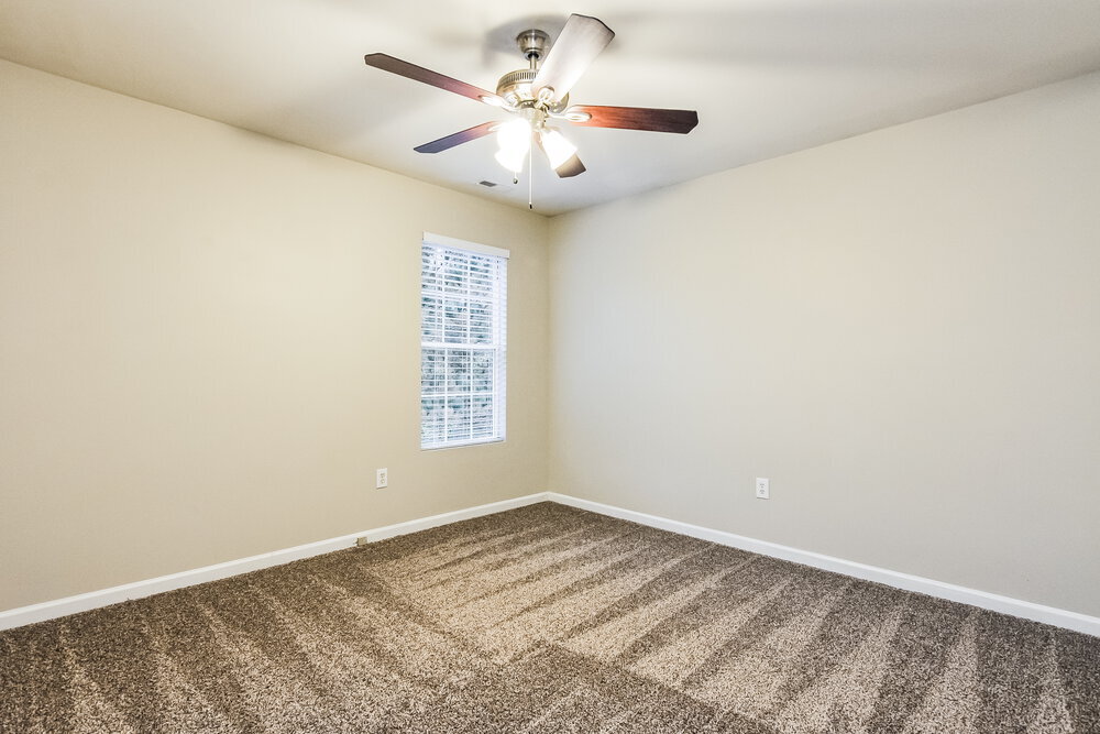 Building Photo - 705 Marjam Ln