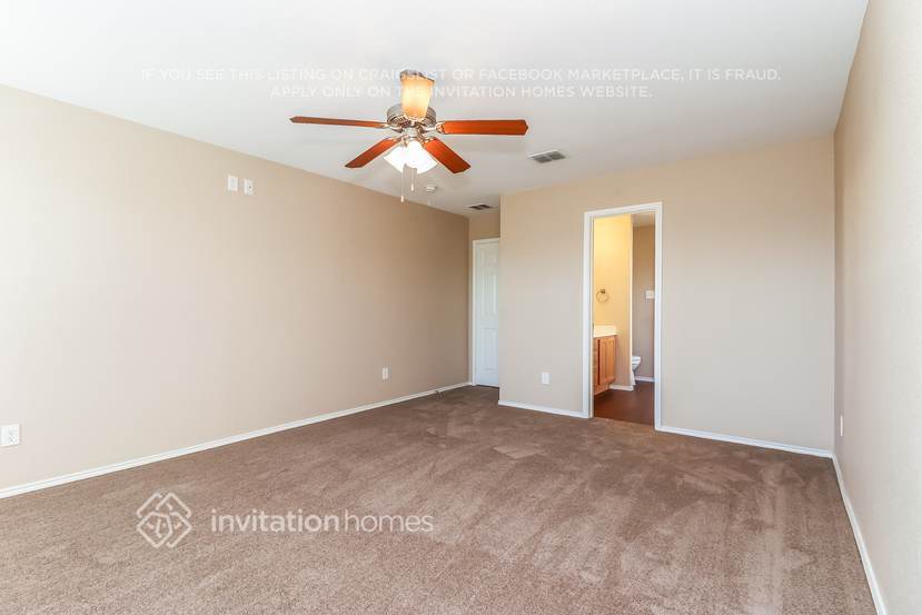 Building Photo - 2435 Buffalo Run