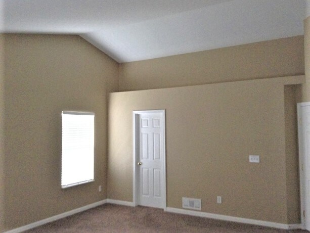 Building Photo - 6483 Redmont Court