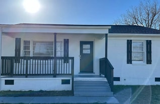 Building Photo - 510 Matthews St