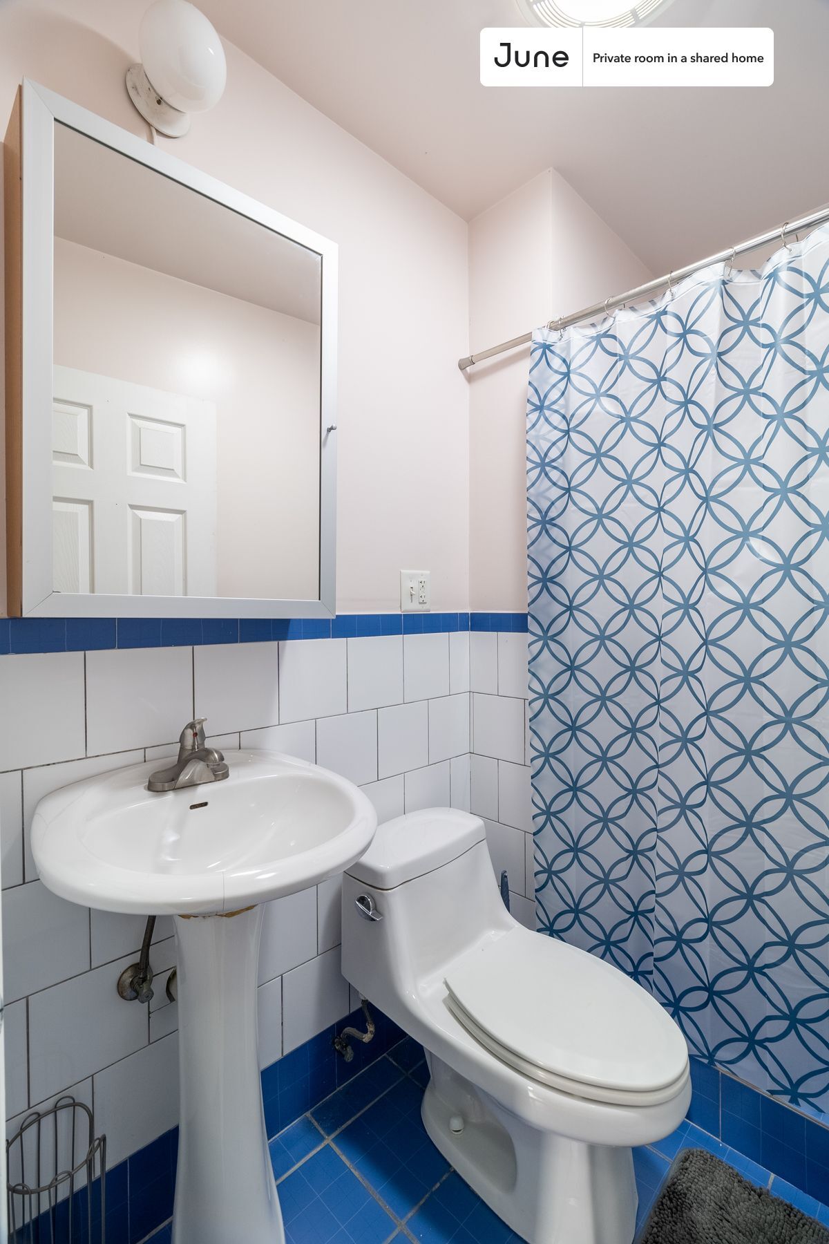 Building Photo - Room in Shared 4 bed/2 bath home