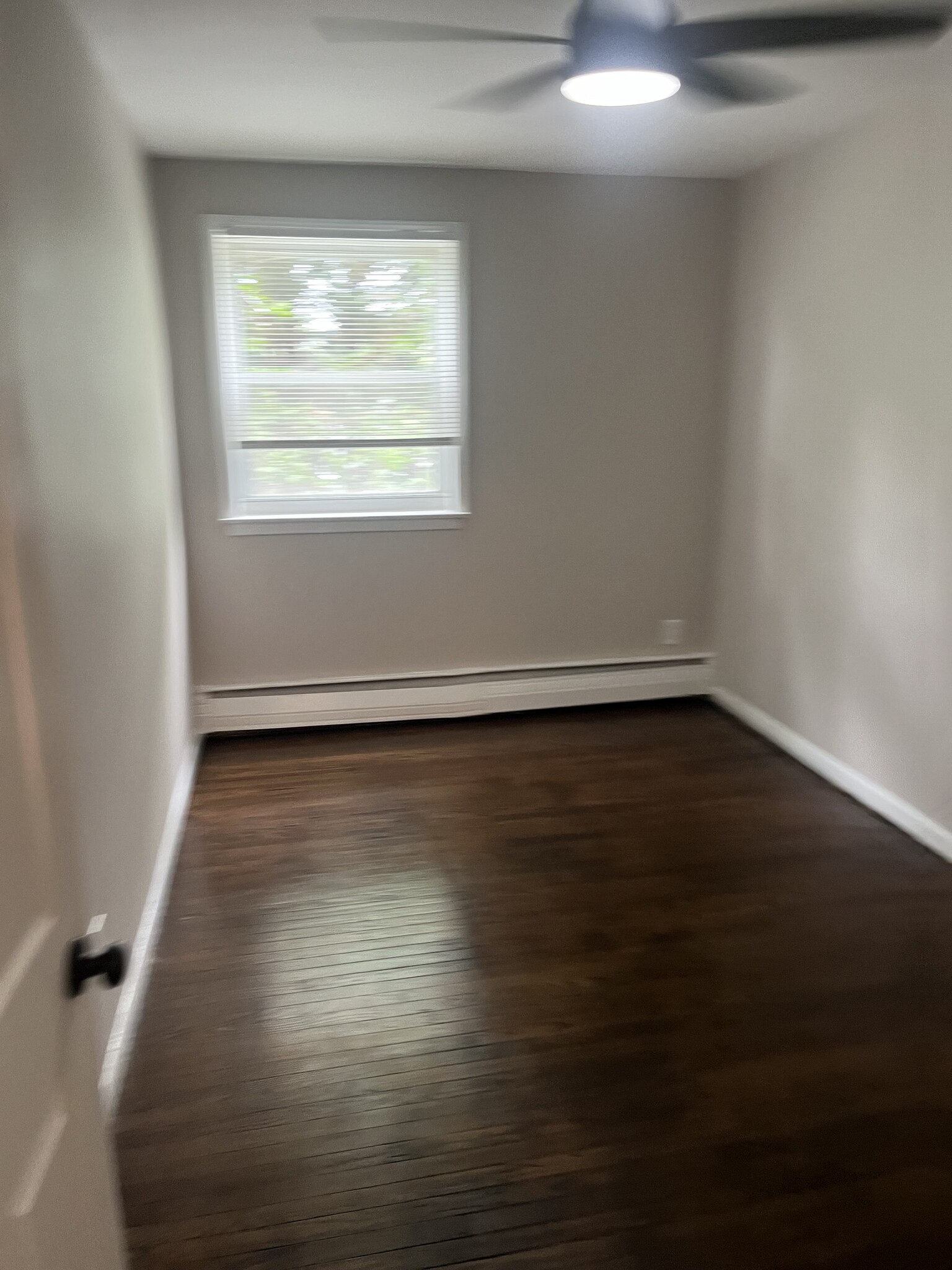 Building Photo - 512 Philmar Ct