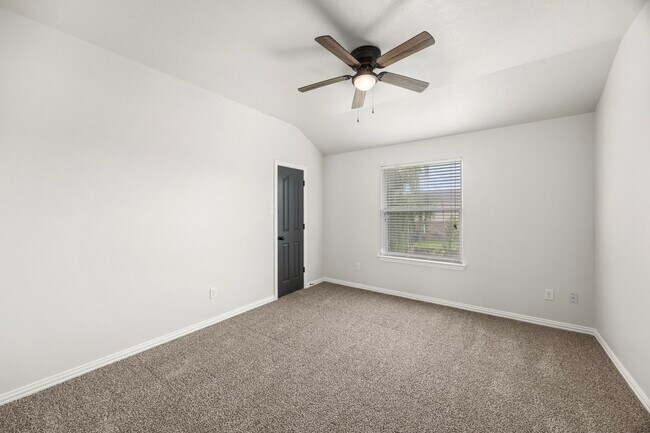 Building Photo - 21531 Indigo Ruth Dr