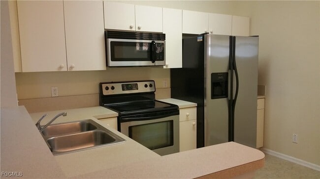 Building Photo - 4117 Bellasol Cir