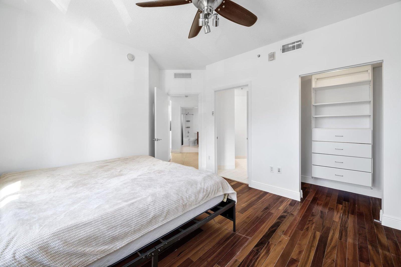Building Photo - 7270 SW 88th St
