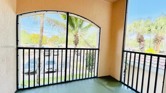 Building Photo - 2807 Veronia Dr