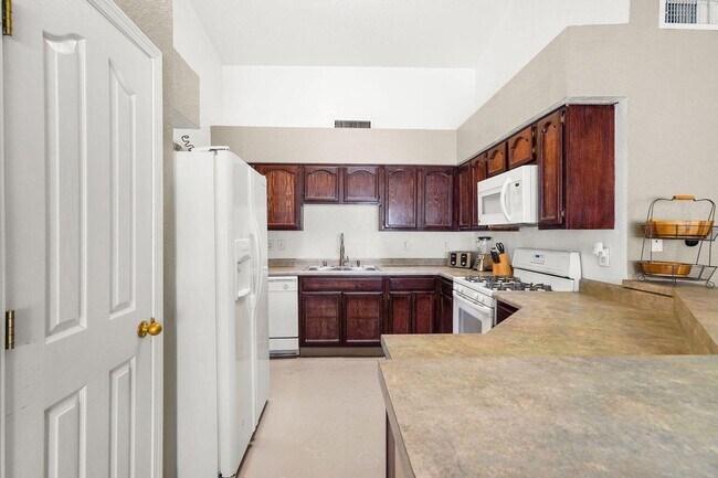 Building Photo - 1684 St Vitus Pl