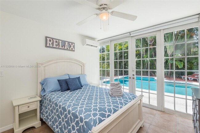 Building Photo - 26 NE 3rd St