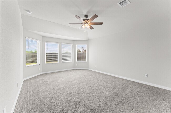 Building Photo - 10520 Deussen Ln
