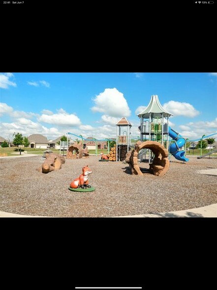 Building Photo - 8629 Red Fox Trl