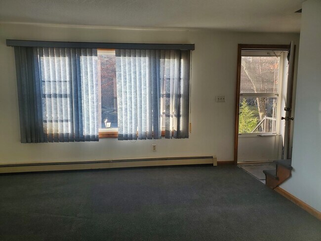 Building Photo - 1170 Wilson Rd