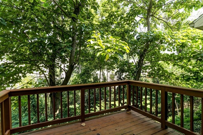 Building Photo - Three bedroom two bath townhome