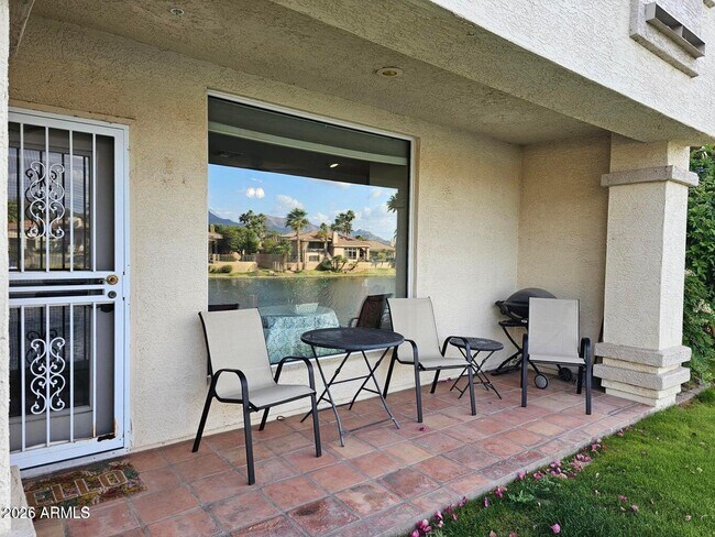 Building Photo - 10080 E Mountainview Lake Dr