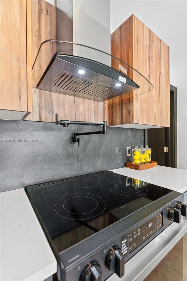 Building Photo - 16145 NW 20th Ave