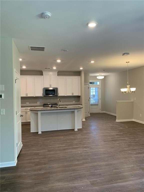 Building Photo - 1372 Elderwood Way