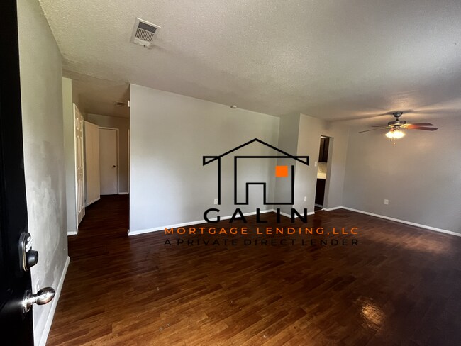 Building Photo - 102 Lucian Cir