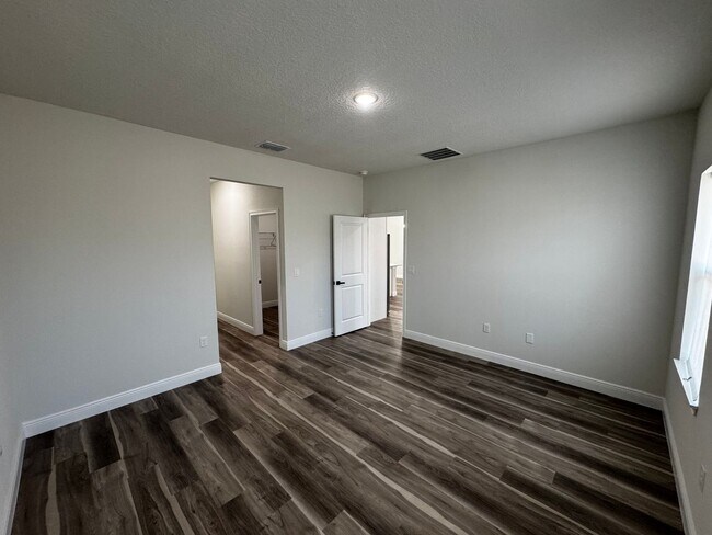 Building Photo - Newly Built 4 Bedroom Home for Rent – Prime Ocala Location