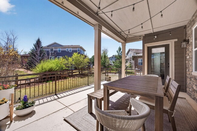 Building Photo - "Spacious 5-Bedroom Retreat on South Quantock Way - Perfectly Designed for Comfort and Style!"  A...