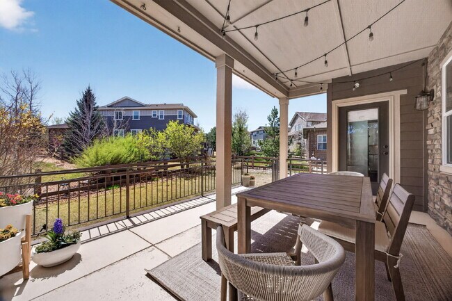 Building Photo - "Spacious 5-Bedroom Retreat on South Quantock Way - Perfectly Designed for Comfort and Style!"