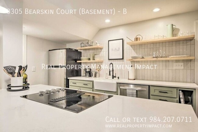 Building Photo - 3305 Bearskin Ct