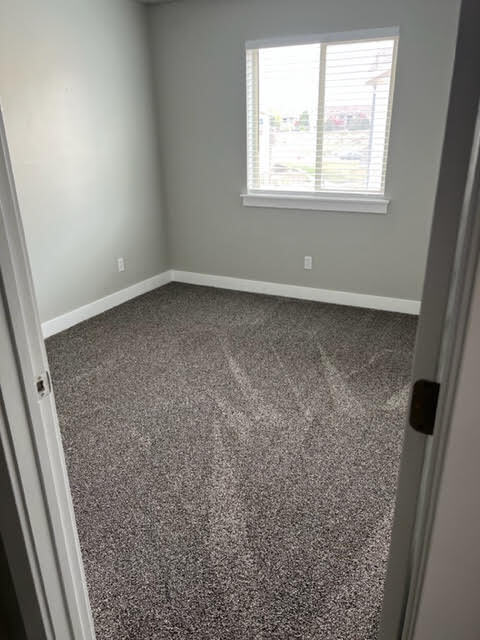 Building Photo - 8052 N Rock Creek Cove Ln