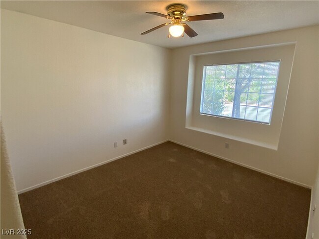 Building Photo - 1153 Elam St