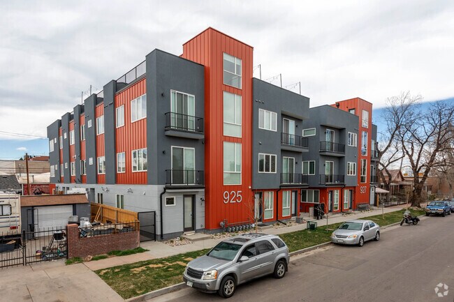 Primary Photo - 925 Inca St