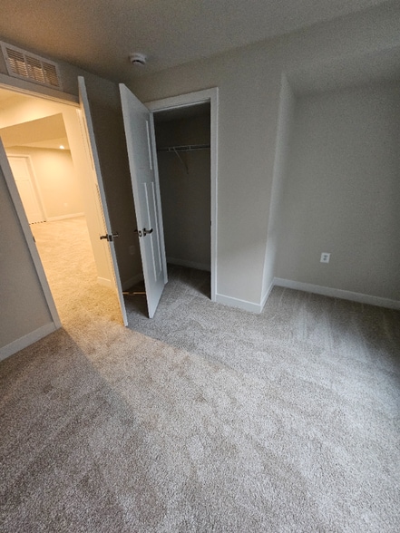 Building Photo - 18353 Centennial Cir