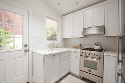 Building Photo - 137 S Fairfax St