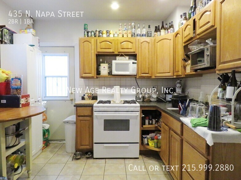 Building Photo - 435 N Napa St