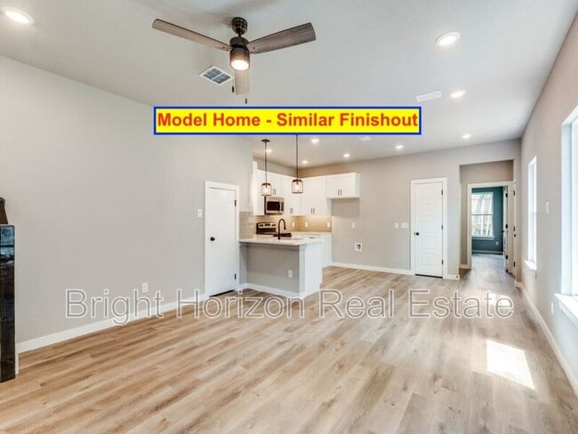 Building Photo - 10552 Tube Dr