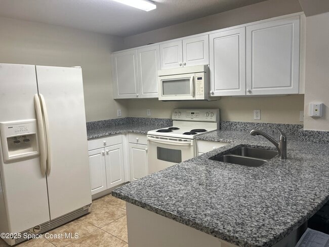 Building Photo - 1125 Luminary Cir