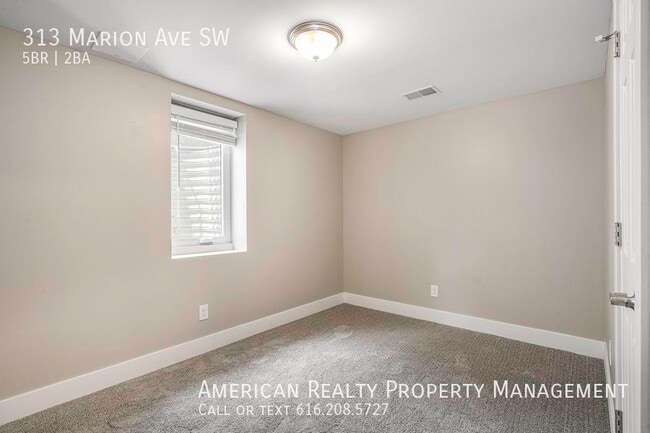 Building Photo - 313 Marion Ave SW