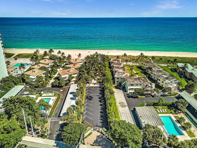 Building Photo - 1421 S Ocean Blvd