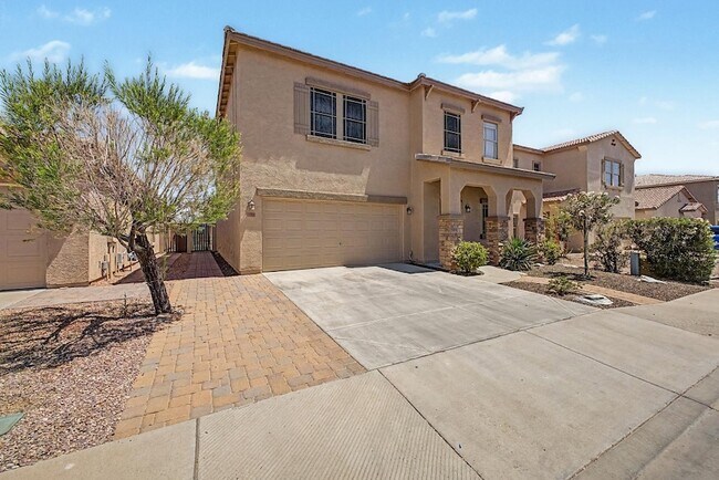 Building Photo - 16121 N 168th Ave