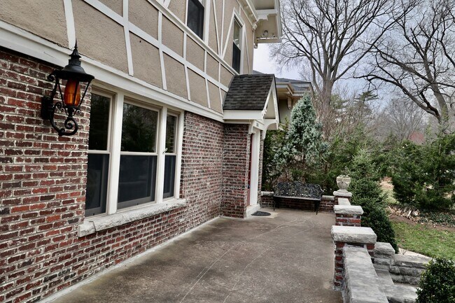 Building Photo - Stunning Historic Estate + In Ground Pool + Private Carriage House + Chef's Kitchen + Two Car Garage