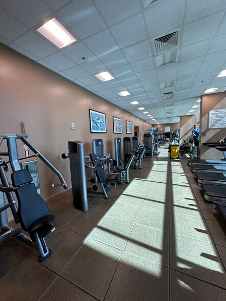 Building Photo - 1200 Queen Emma St