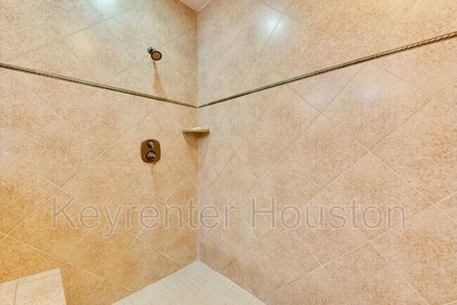 Building Photo - 14518 Vintage Preserve Pkwy