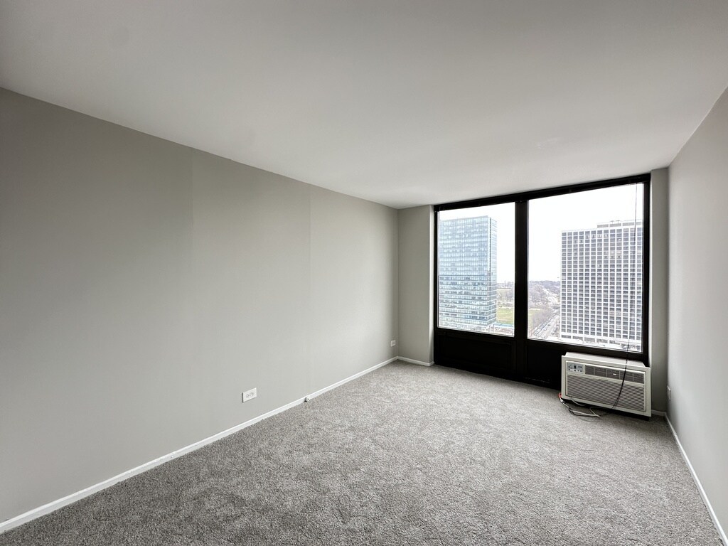 Building Photo - 4334 N Hazel St