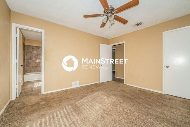 Building Photo - 3 Bedroom Pet-Friendly Home in Garland, TX...
