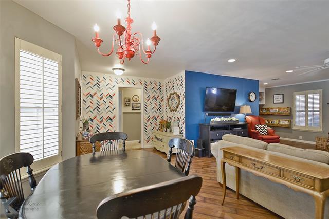 Building Photo - 2132 Sylvan Dr