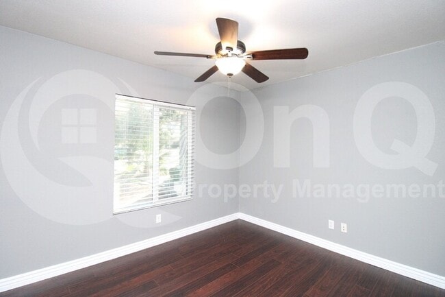 Building Photo - 808 N Sailors Way