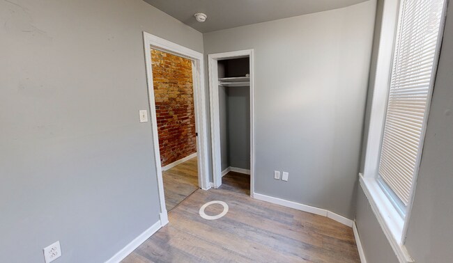 Building Photo - 1244 S Markoe St